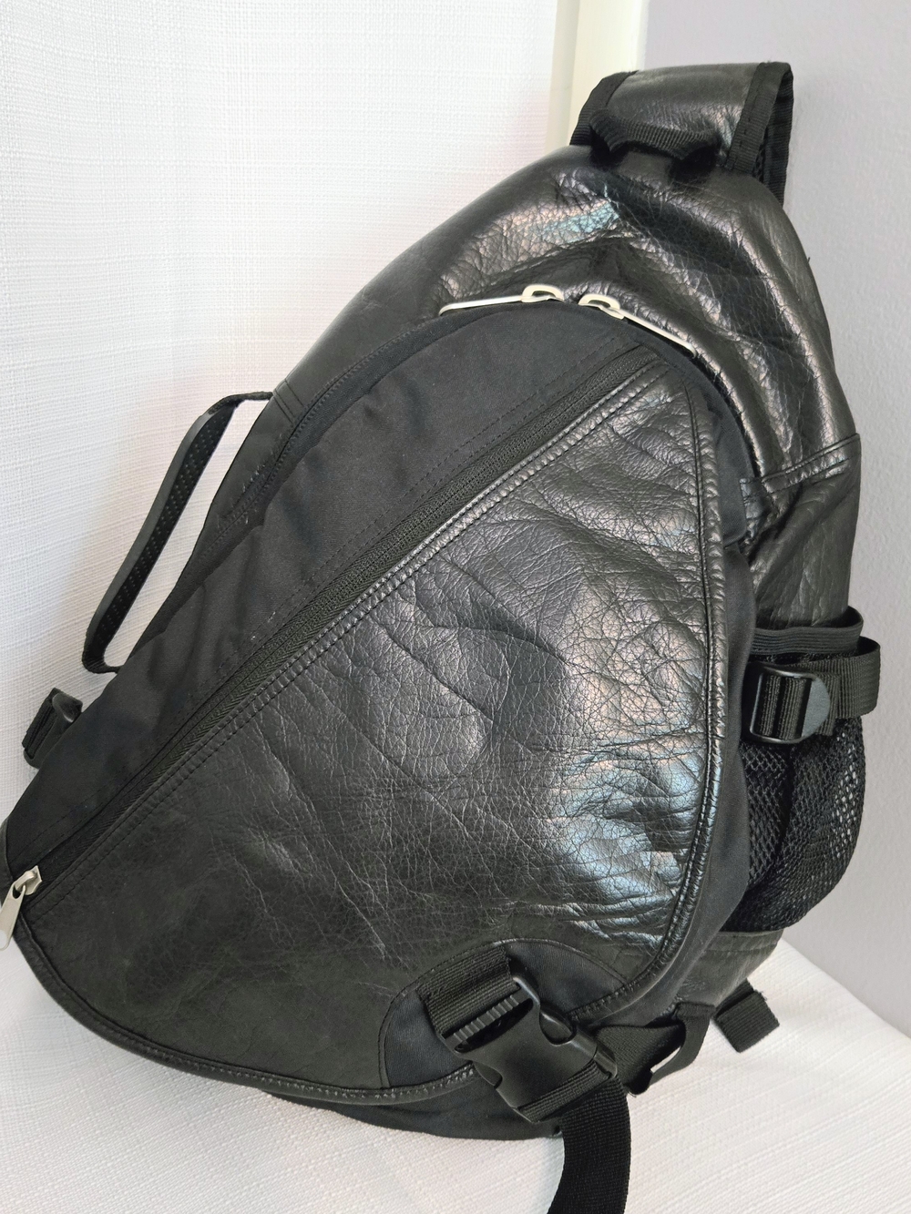 Wilson Leather Mens Sling Backpack  Handle Black Multi Pocket Business Work Tote
